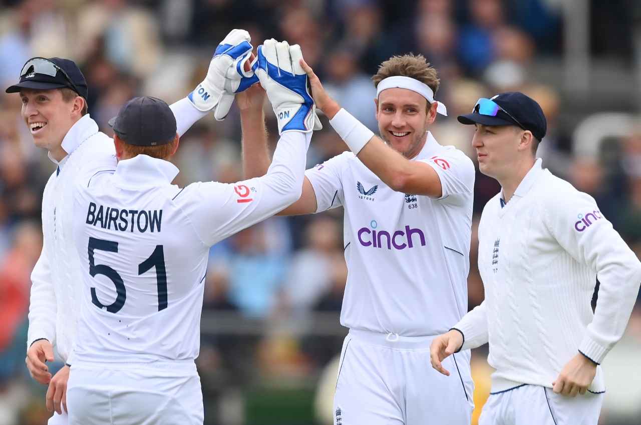 ENG vs IRE: स्टुअर्ट ब्रॉड ने लॉर्ड्स में किया कमाल, 10 साल बाद किया ये कारनामा
