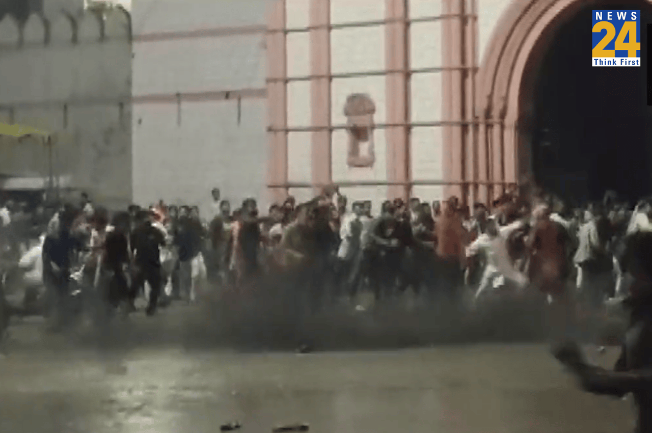 गुजरात में हिंसा: जूनागढ़ में अवैध दरगाह हटाने की नोटिस पर भड़के लोग, एक की मौत, DSP समेत चार पुलिसकर्मी घायल