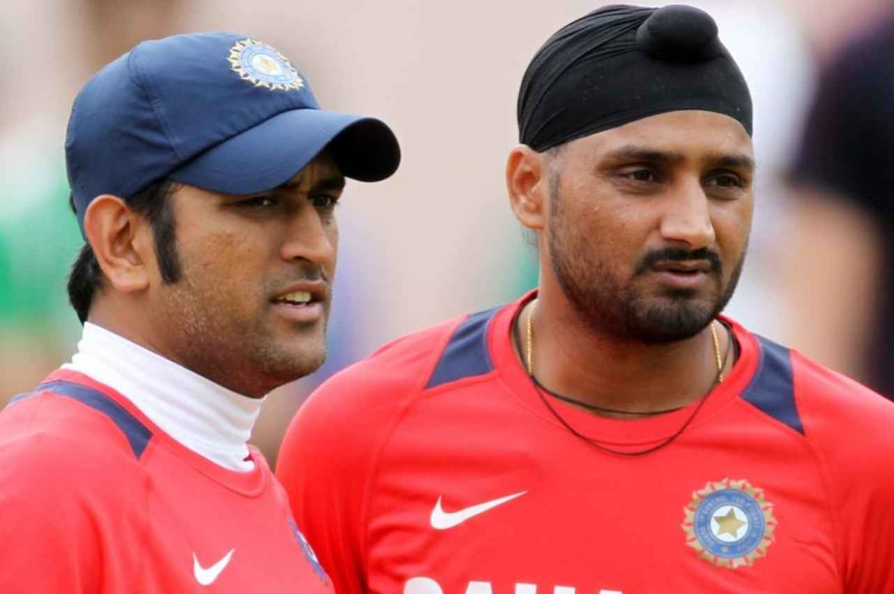 Harbhajan Singh MS Dhoni
