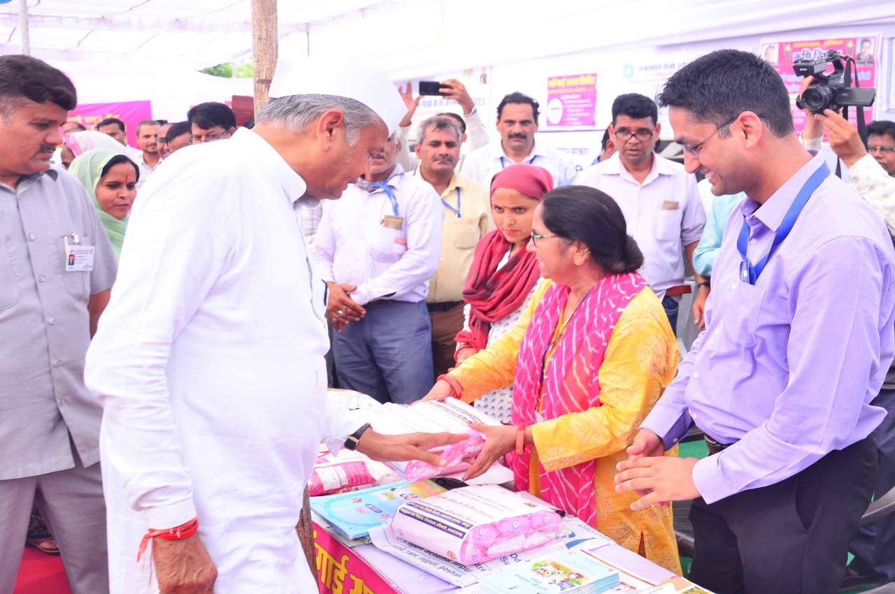 Jaipur News, CM Ashok Gehlot Laid Foundation Stone of Various Work