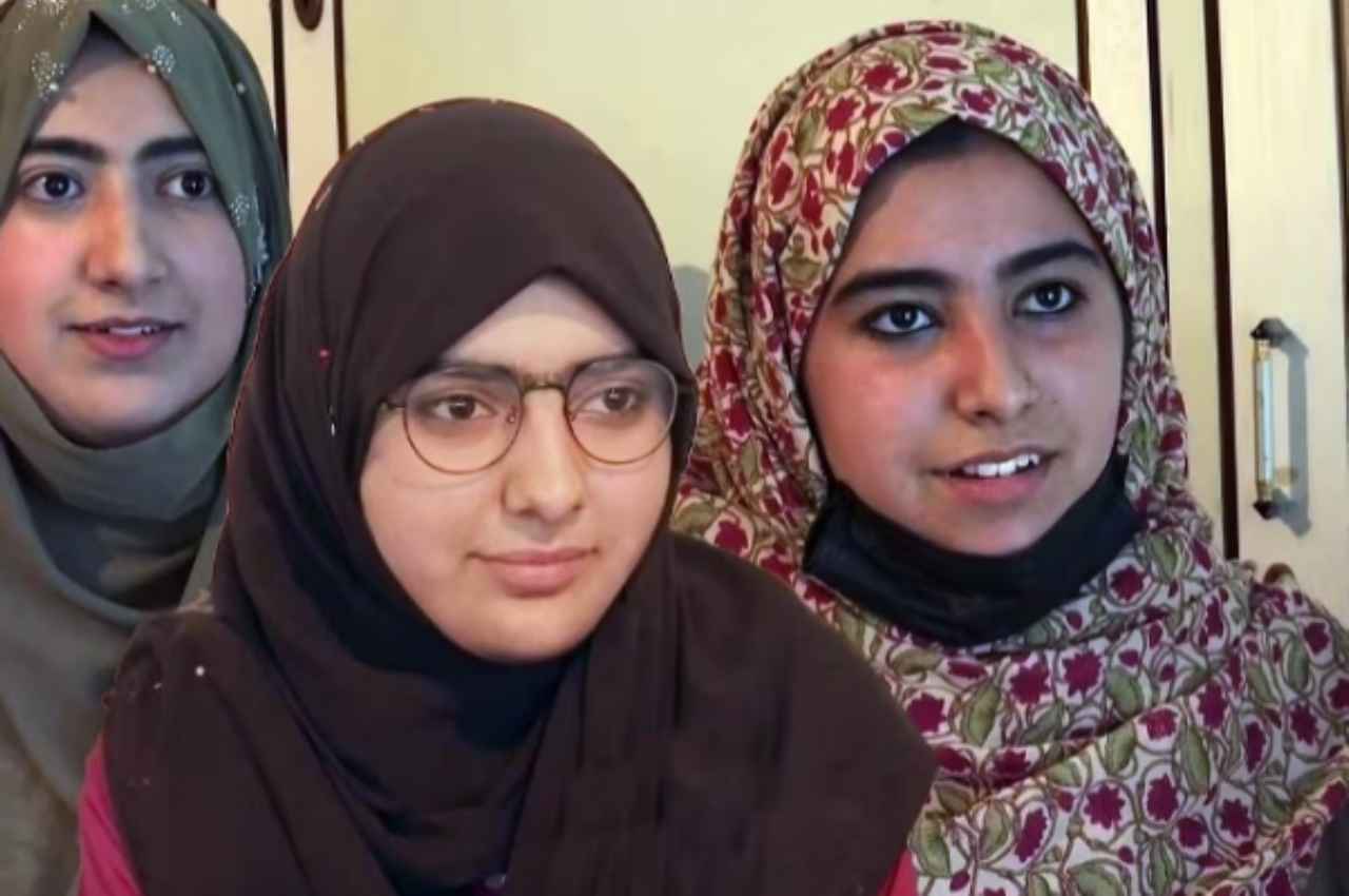 सफलता की कहानी: जम्मू-कश्मीर की तीन बहनों ने पहले प्रयास में क्लियर किया नीट एग्जाम