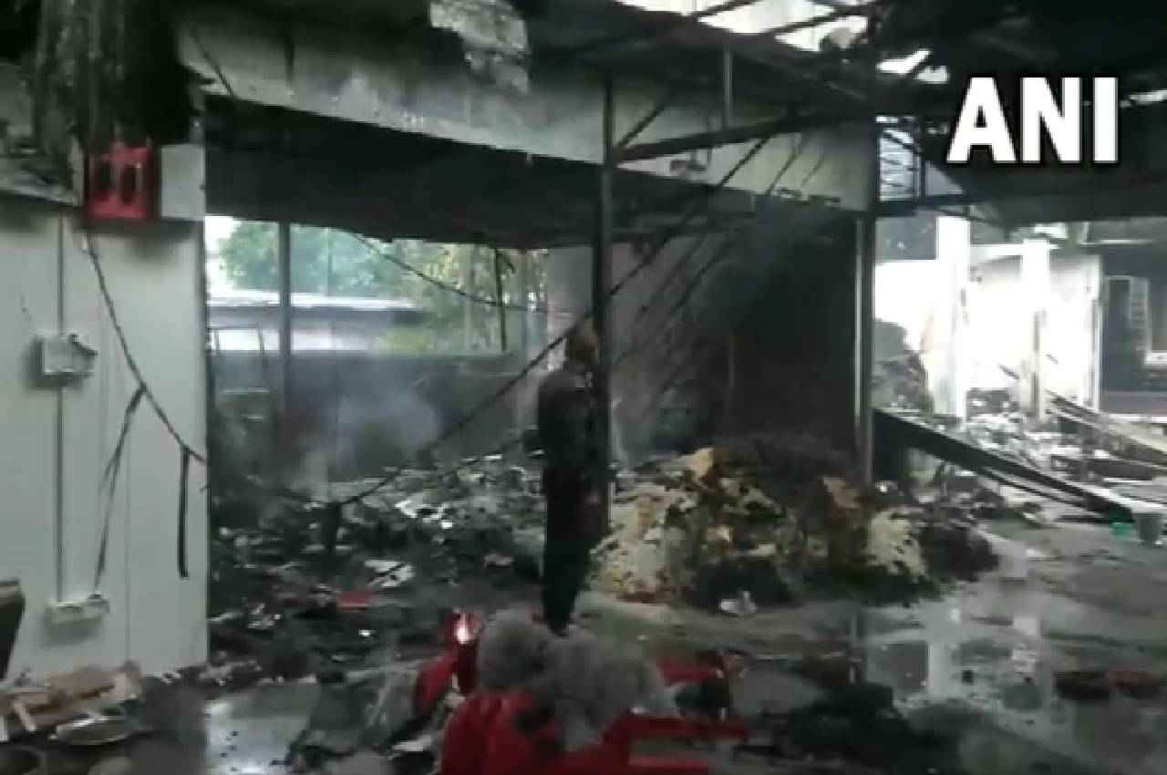 Manipur Violence: इंफाल में केंद्रीय मंत्री आरके रंजन के आवास पर पेट्रोल बम फेंका, आग भी लगाई