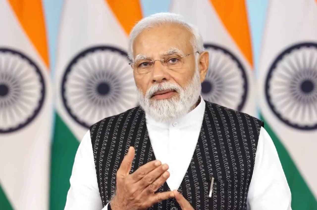 Rozgar Mela: पीएम मोदी ने 70 हजार 126 नियुक्ति पत्र बांटे, कहा- आप सभी भारत को विकसित बनाएंगे