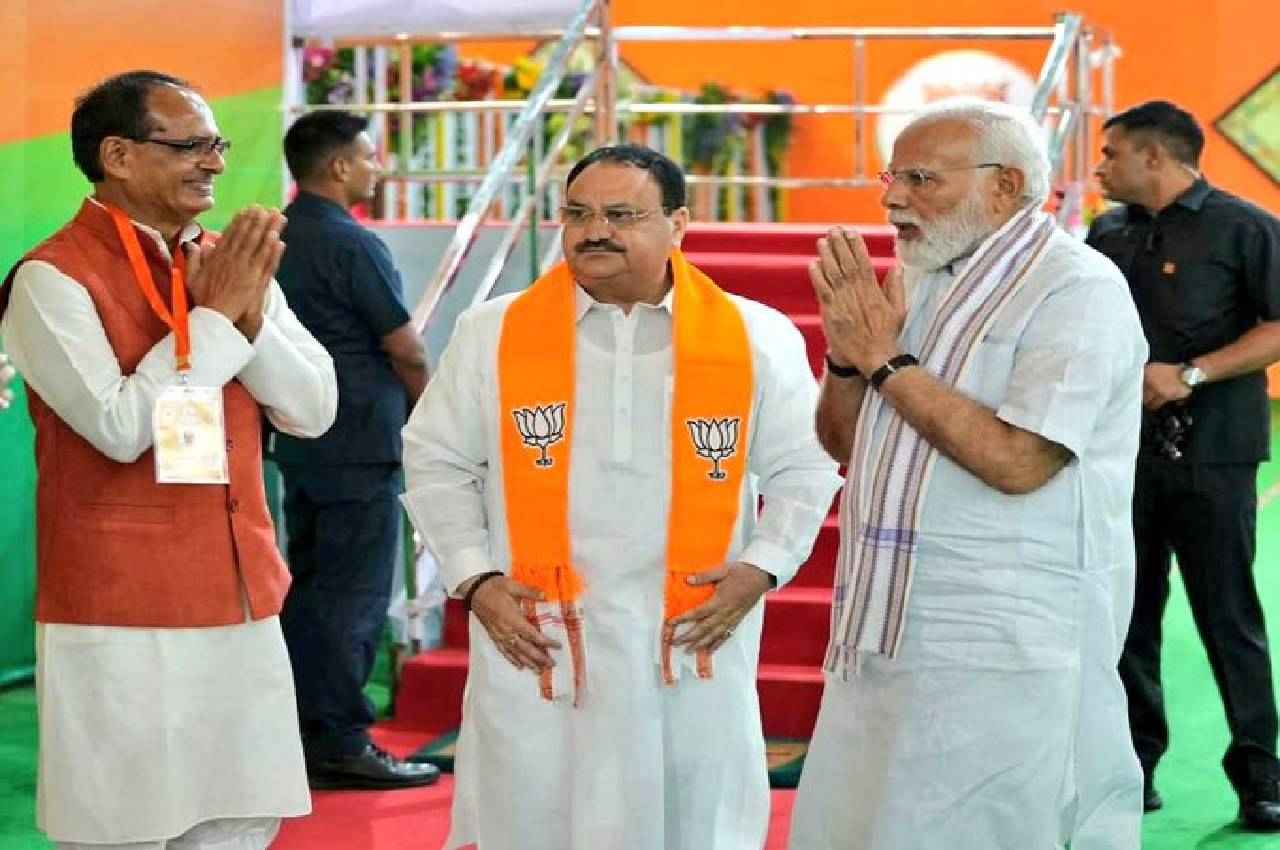 CM शिवराज ने की PM मोदी की तारीफ, कहा-प्रधानमंत्री जहां जाते हैं, वहां दुनिया झूम जाती है