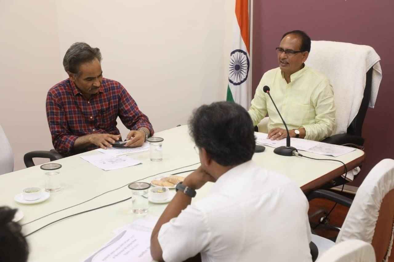 cm shivraj review meeting ladli bahna yojana cm shivraj review meeting ladli bahna yojana