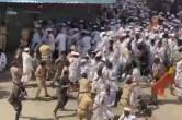 warkari pilgrims, warkari lathicharge, who are warkari, warkari police lathicharge, warkari lathicharge