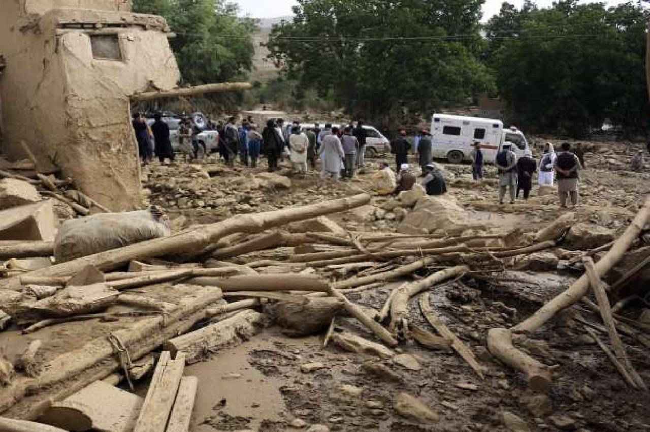 Afghanistan Floods: अफगानिस्तान में भारी बारिश के बाद बाढ़ का कहर, अब तक 31 लोगों की मौत