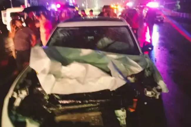 Ahmedabad Accident, gujarat Accident, iskcon flyover Accident, sarkhej gandhinagar highway, ahmedabad police