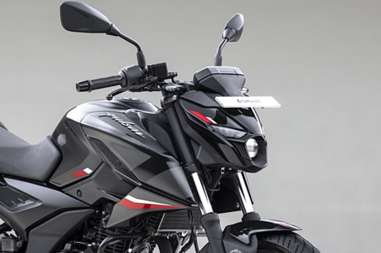 Bajaj Pulsar N250 price, Bajaj Pulsar N250 mileage, 250 cc bikes, bikes under 1. 50 lakhs, auto news