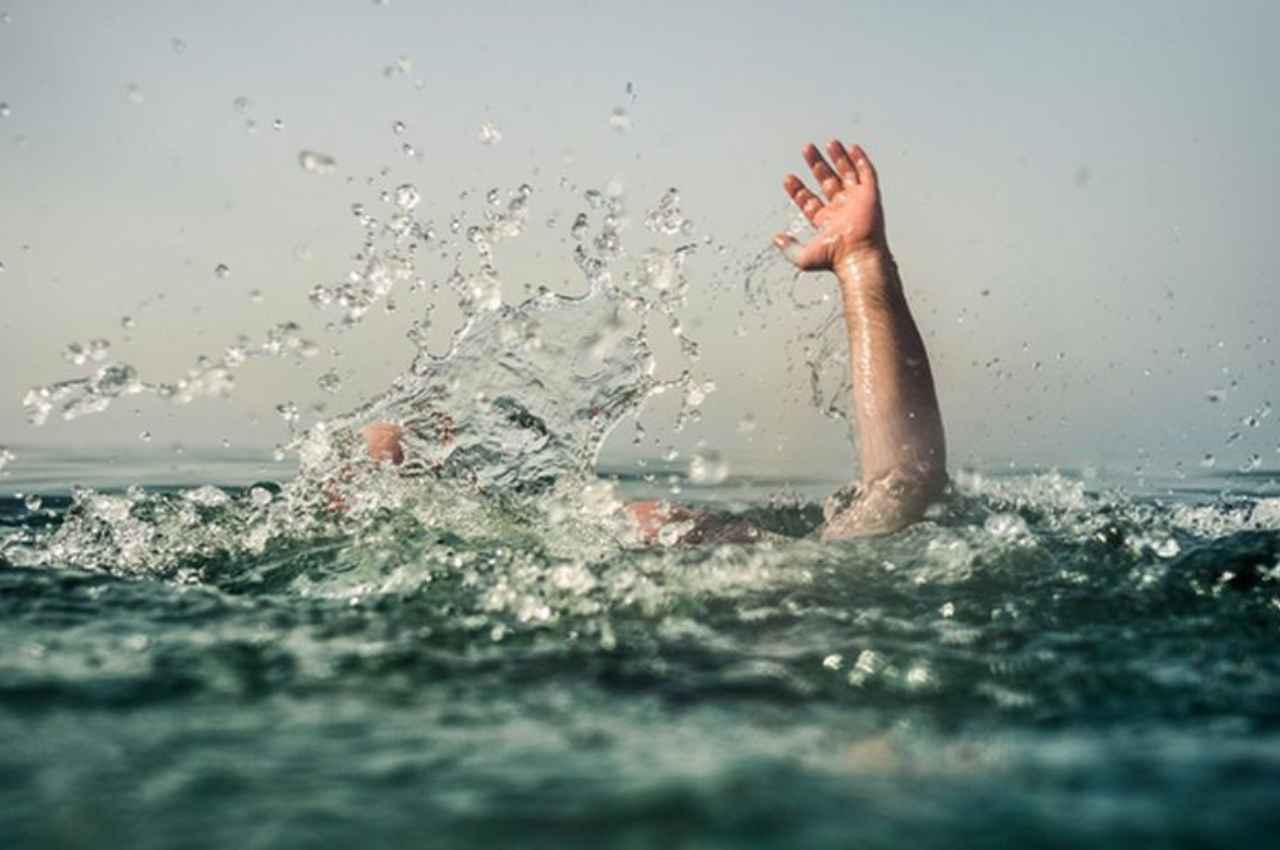 Bilaspur: नदी में नहाने गई तीन बहनों की डूबकर हुई मौत, ग्रामीणों में आक्रोश
