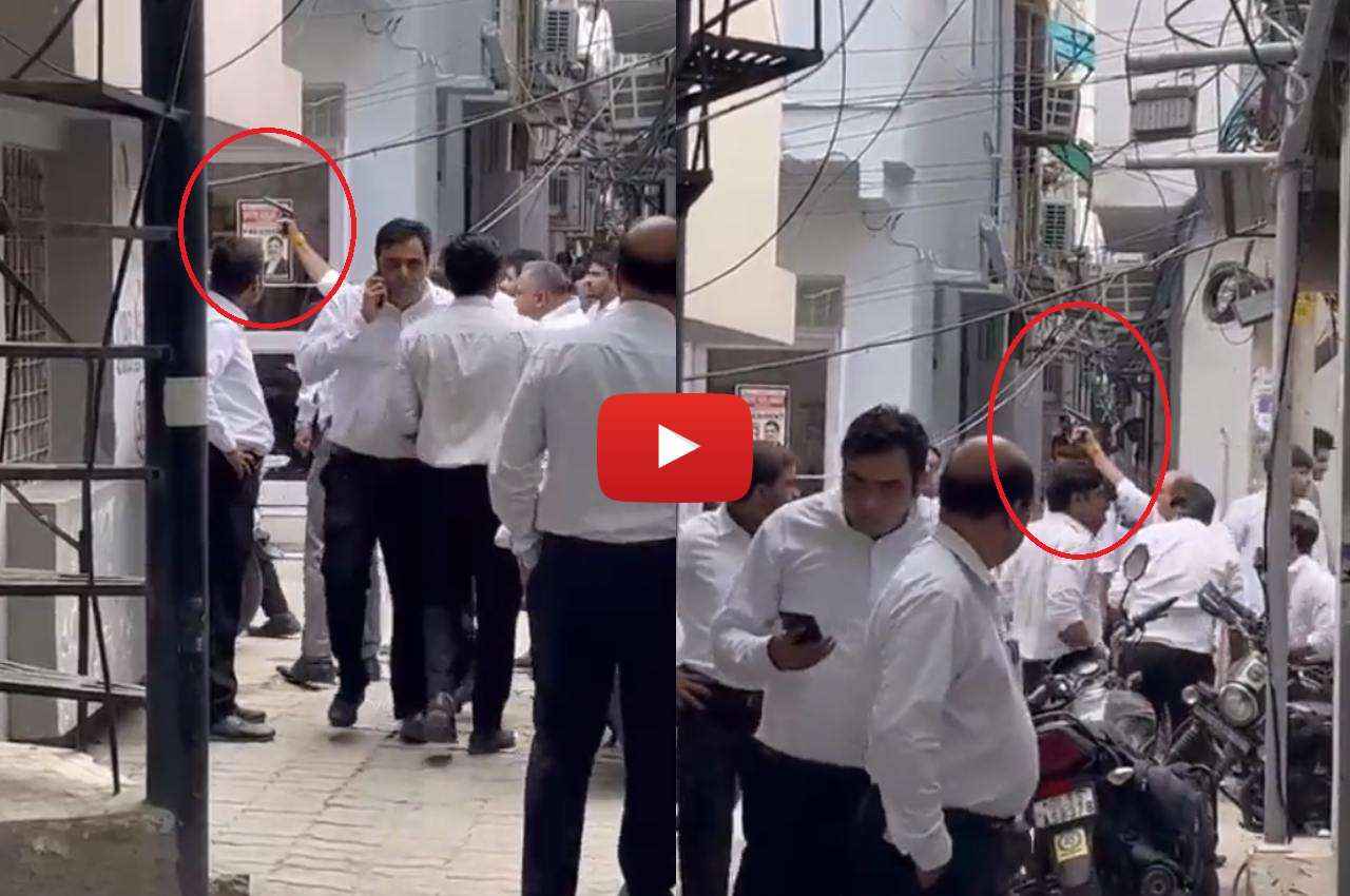 Crime News: दिल्ली की तीस हजारी कोर्ट में भिड़े वकीलों के दो गुट; हवाई फायरिंग का Video Viral