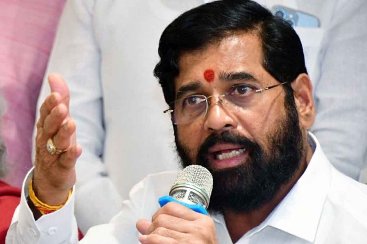 Eknath Shinde supreme court send notic