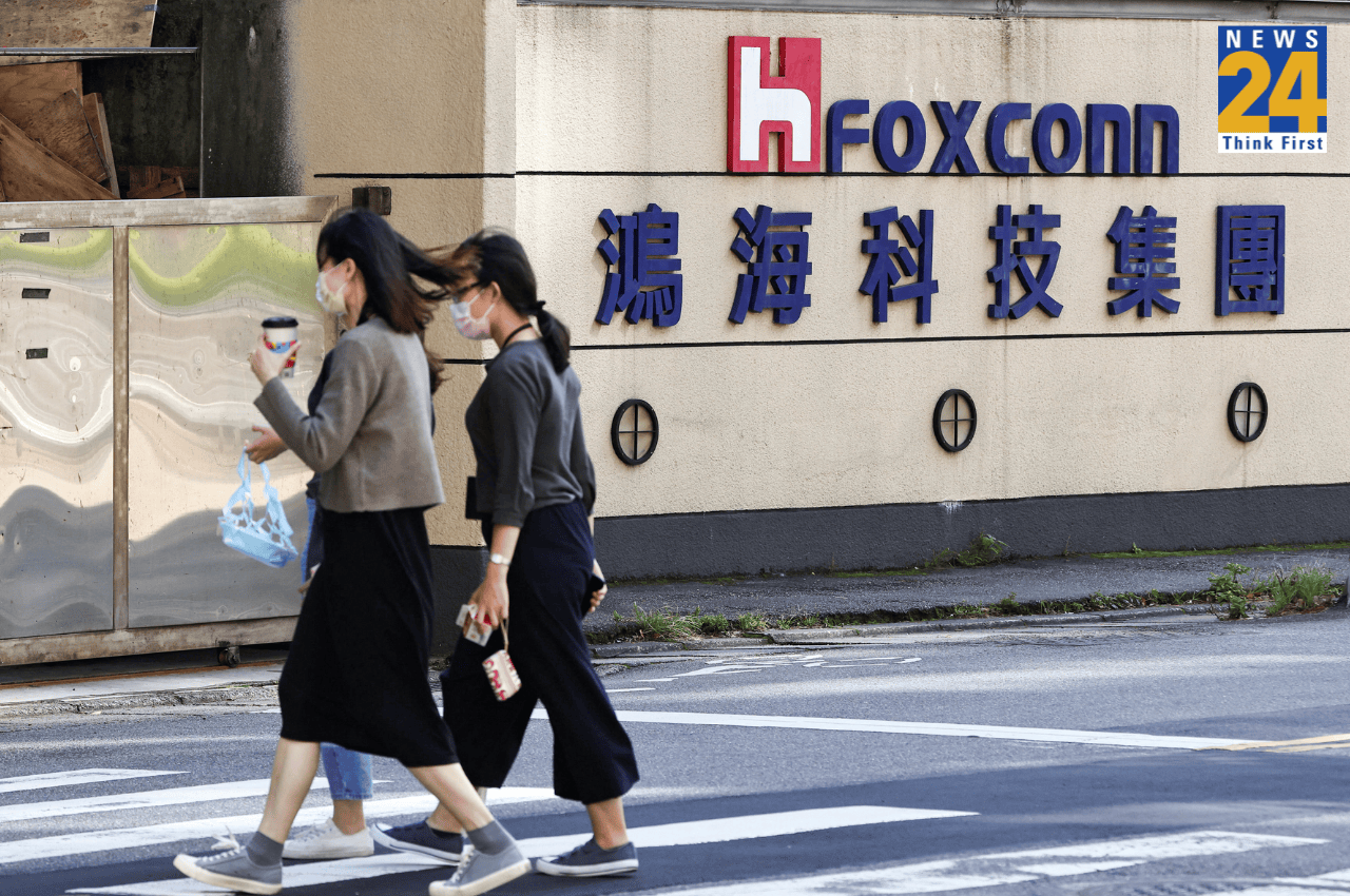 Foxconn-Vedanta Deal: ताइवान की फॉक्सकॉन ने वेदांता के साथ तोड़ी 1.54 लाख करोड़ की डील, नहीं लगाएगी सेमीकंडक्टर प्लांट