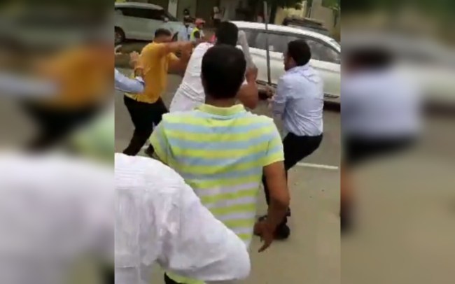 Greater Noida, Greater Noida News, Greater Noida Video, Netaji Video, Trending Video