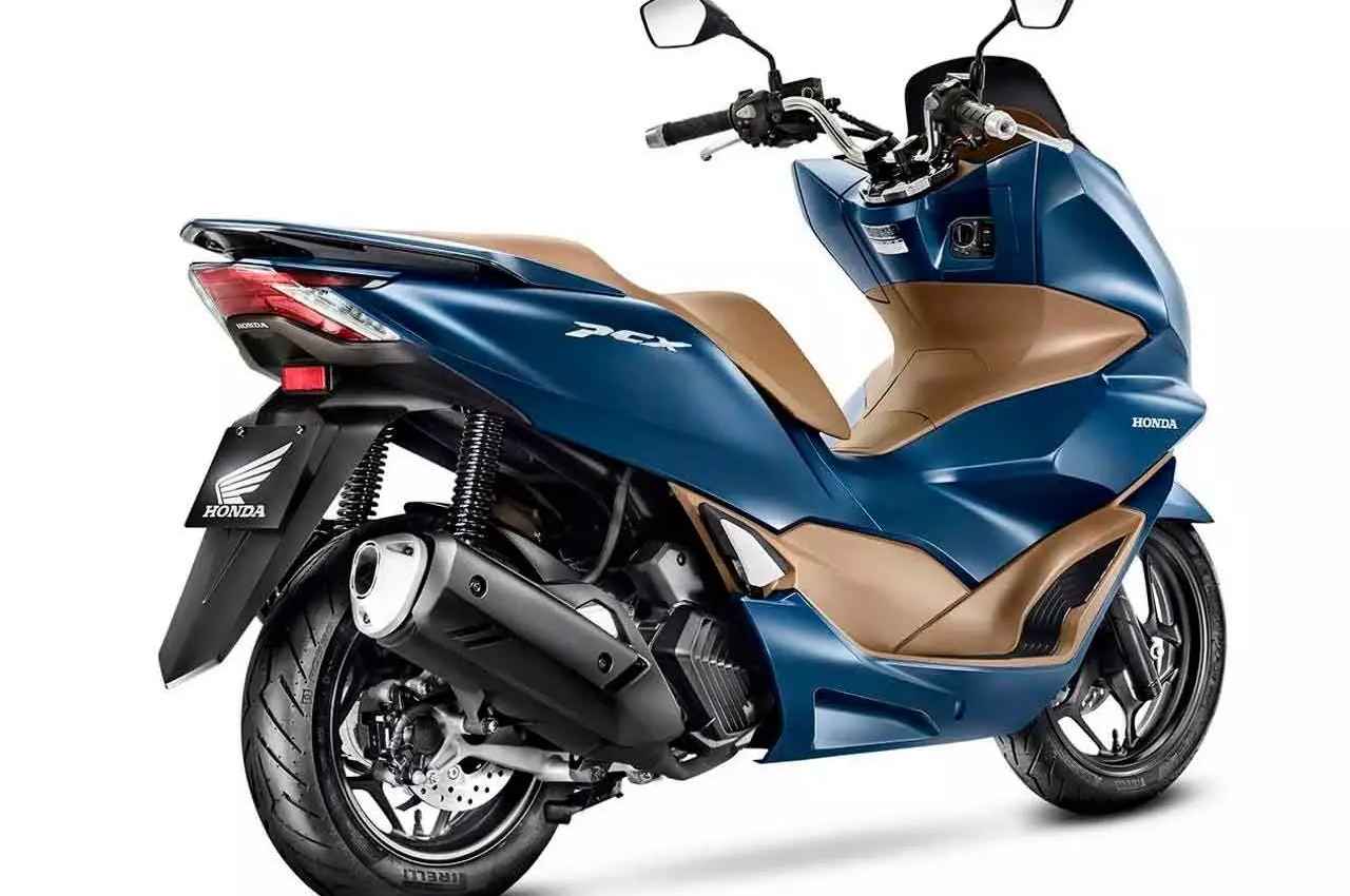 धाकड़ ब्रेकिंग सिस्टम, दमदार फीचर्स, Honda के इस स्कूटर में सुपर बाइक जैसा फील, जानें कीमत