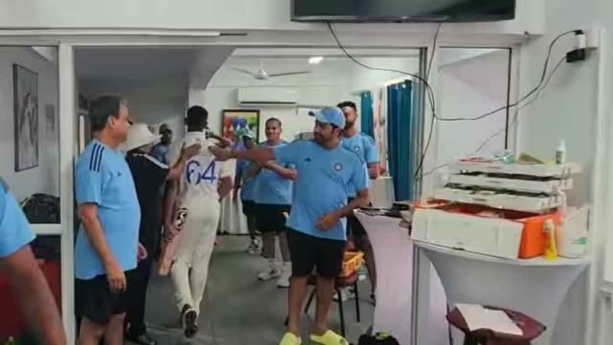 IND vs WI Yashasvi Jaiswal grand welcome (1) IND vs WI Yashasvi Jaiswal grand welcome (1)