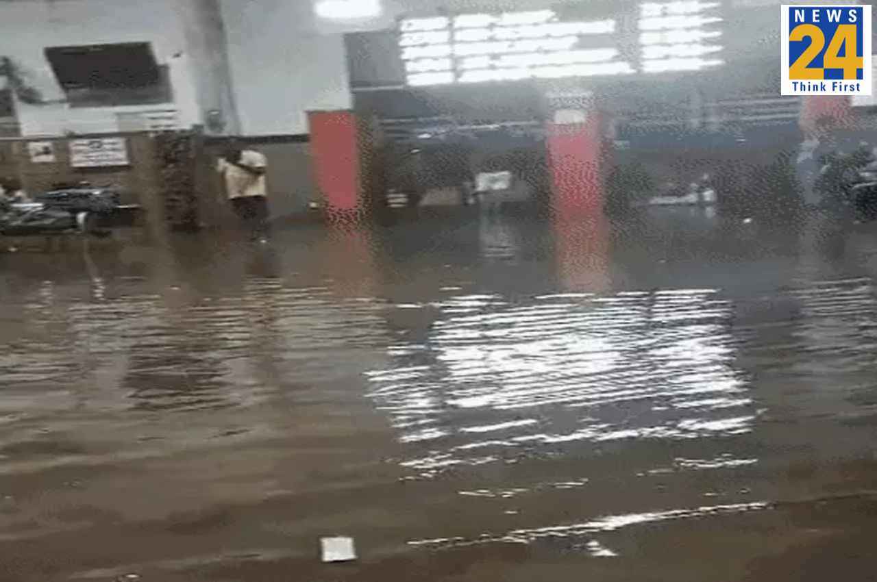 Weather Alert: बारिश से पानी-पानी हुआ जोधपुर, मंडी में बह गया लाखों रुपए का जीरा, कई ट्रेनें प्रभावित