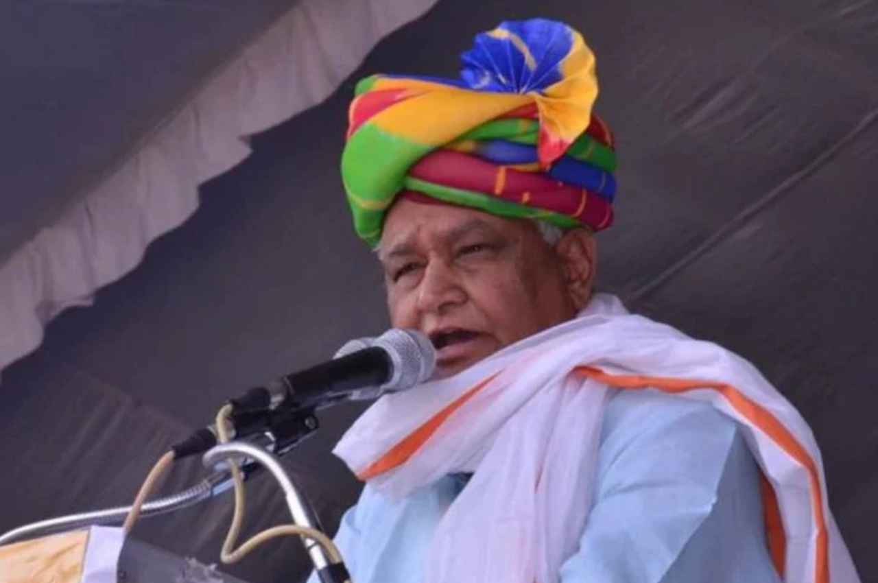 राज्यसभा सांसद किरोड़ी लाल मीणा की मामचारी गांव के लिए घोषणा, कहा-'कुंवारों की लिस्ट दे दो, सबकी शादी करा दूंगा'