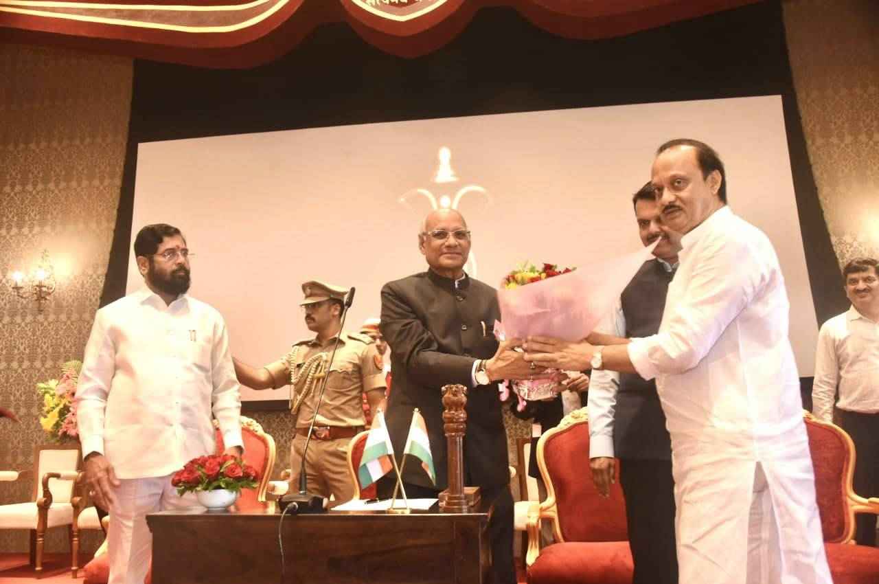 महाराष्ट्र में Sena vs Sena के बाद अब NCP vs NCP! जानें विधानसभा में एमवीए और एनडीए का पूरा गणित