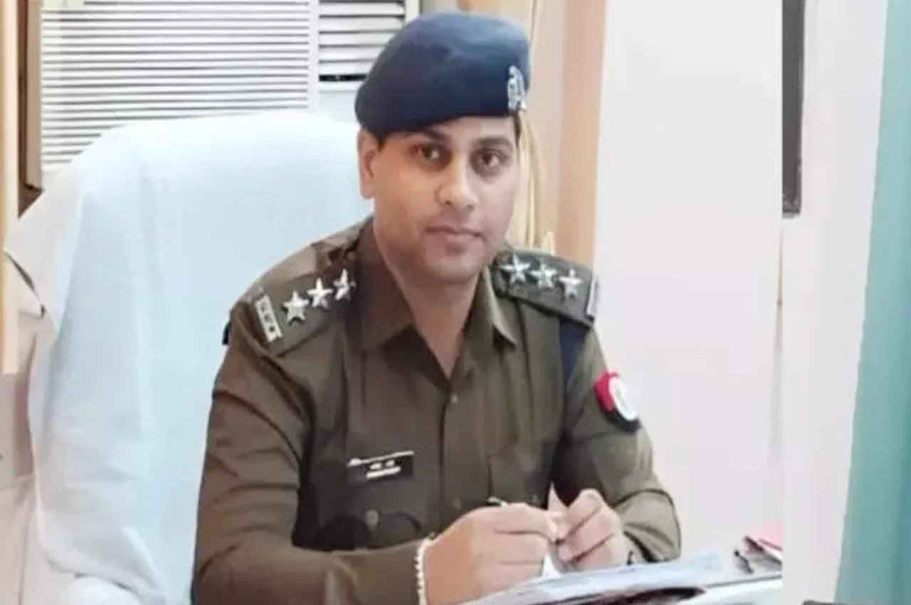 SDM ज्योति मौर्या केसः सस्पेंड होंगे कमांडेंट मनीष दुबे! डीजी होमगार्ड ने सरकार को भेजी ये रिपोर्ट