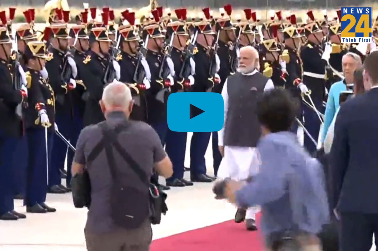 PM Narendra Modi France visit1