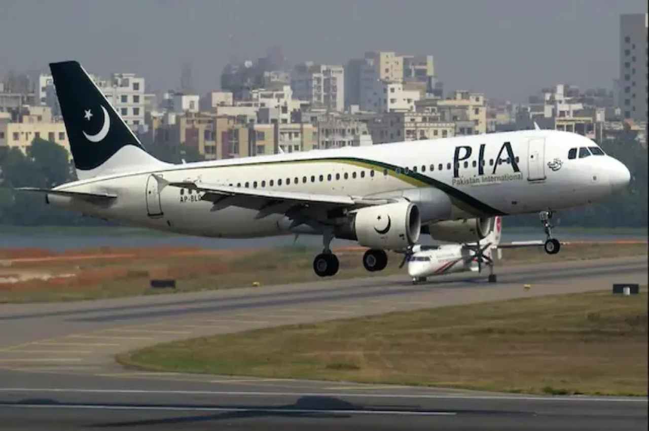 Pakistani Flight entered indian airspace