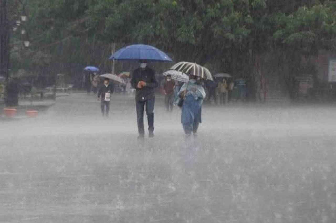 Weather Alert: राजस्थान में फिर लौटेगा बारिश का दौर, मौसम विभाग ने इन जिलों के लिए जारी किया अलर्ट