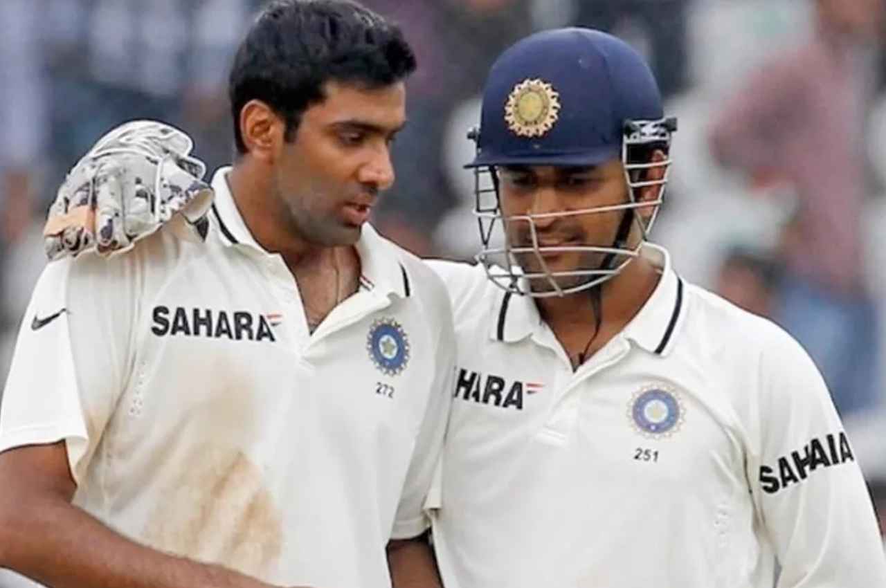 Ravichandran Ashwin MS Dhoni Ravichandran Ashwin MS Dhoni
