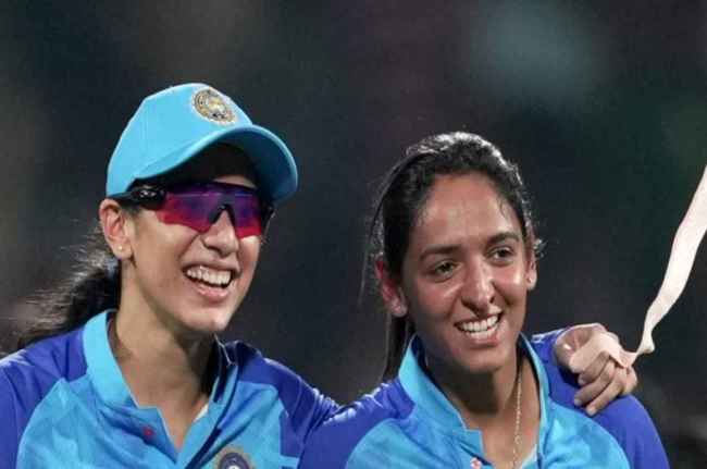 Smriti Mandhana Harmanpreet Kaur