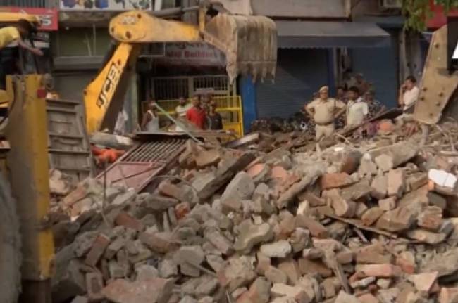 Temple, dargah demolished Delhi news, Temple demolished, dargah demolished, Delhi PWD, Bhajanpura Chowk