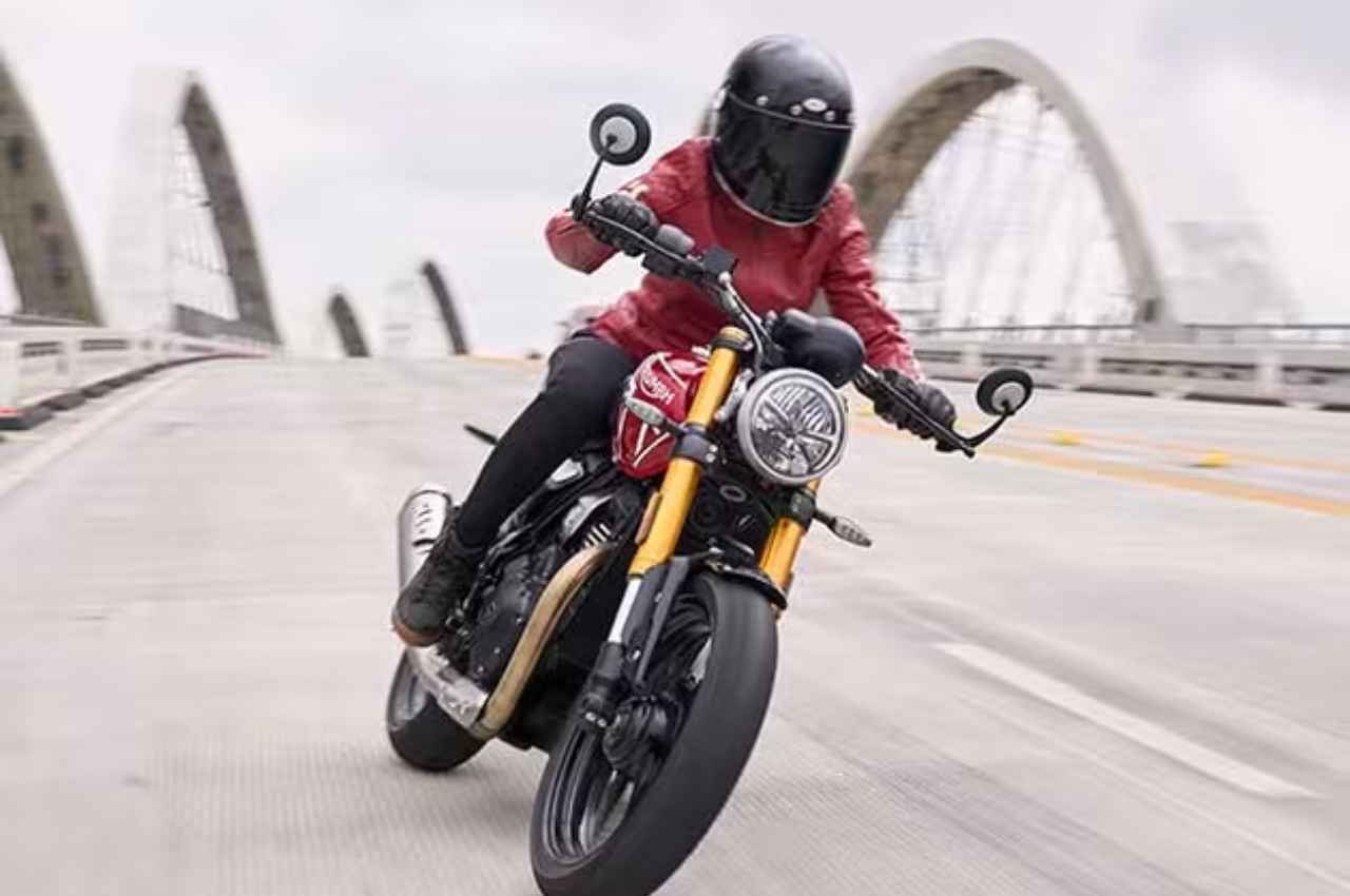अब Royal Enfield की उलटी गिनती शुरू, आ गई Triumph की यह नई बवाल मोटरसाइकिल, जानें कीमत और फीचर्स