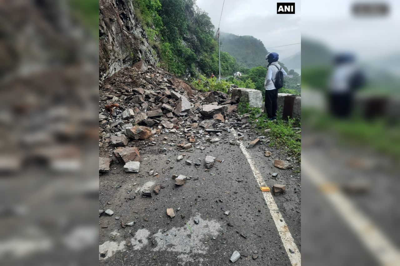 Uttarakhand News, Uttarakhand Heavy Rain, Ganga on Danger Mark, landslides in Uttarakhand