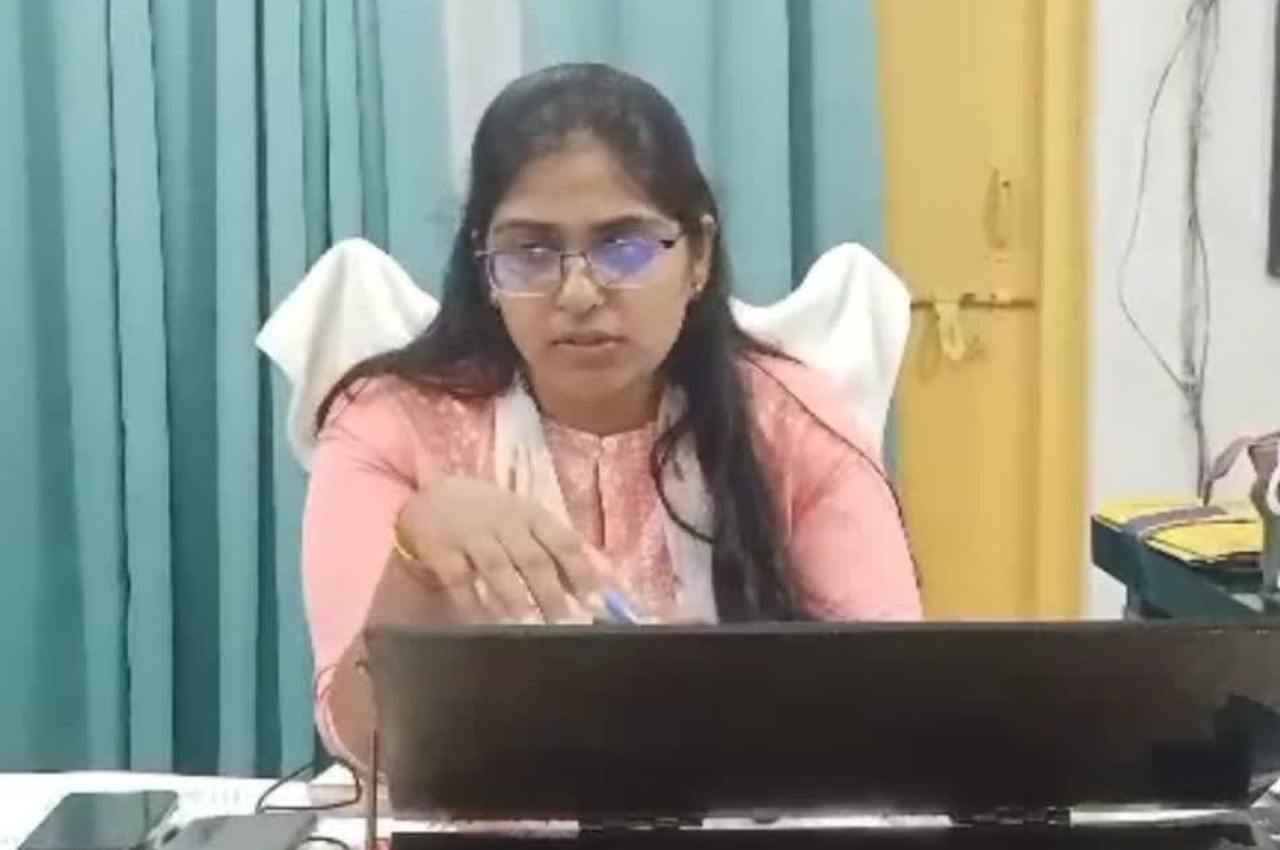 Viral News: चर्चित SDM ज्योति मौर्या मामले में अब 'वीडियो धमाका', अब भीम आर्मी लगाए ये गंभीर आरोप
