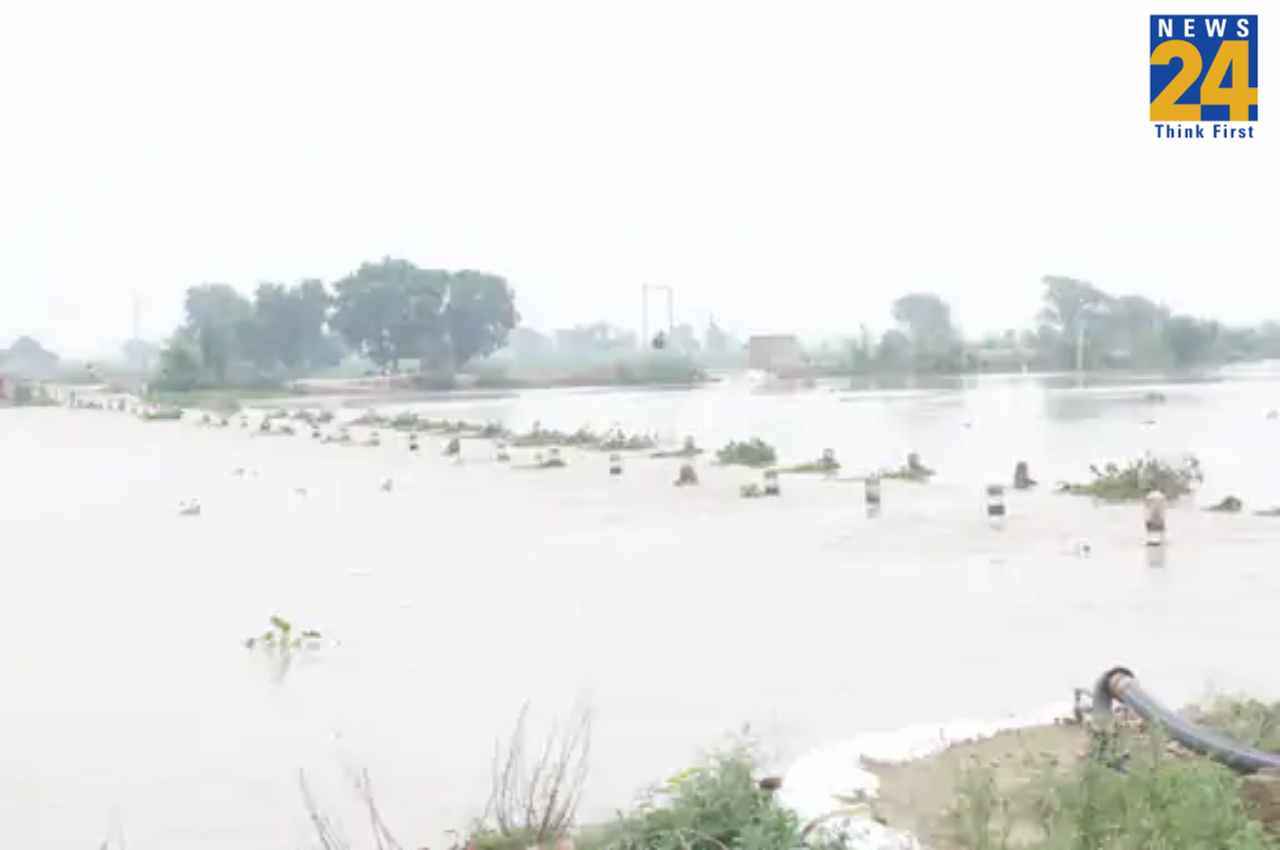 Rajasthan Weather: नागौर-बांसवाड़ा में सड़कें बनीं दरिया, मौसम विभाग ने आज 12 जिलों के लिए जारी किया अलर्ट