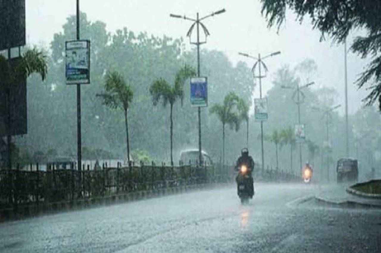 Weather News: दिल्ली सहित देश के इन राज्यों में भारी बारिश की संभावना, IMD ने जारी किया अलर्ट