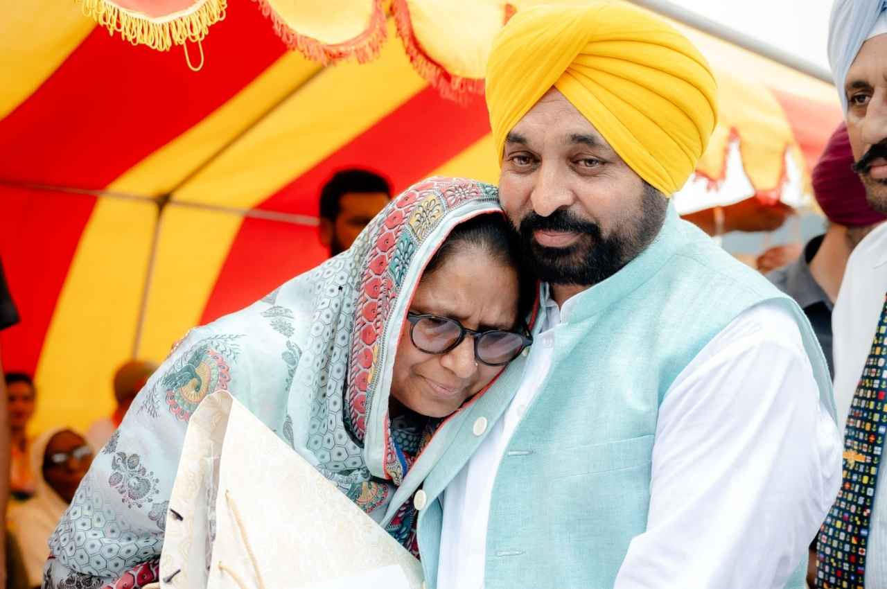 कारगिल विजय दिवस पर पंजाब सीएम का बड़ा बयान- दोगुनी होगी दिव्यांग सैनिकों की एक्स-ग्रेशिया राशि