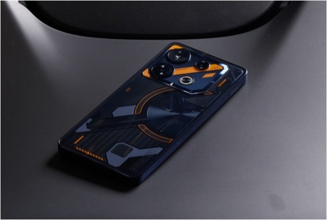 Infinix, Infinix GT 10 Pro, Nothing Phone 2, Infinix GT 10 Pro Specifications, Infinix GT 10 Pro Price, Infinix GT 10 Pro Display Quality, Infinix GT 10 Pro Camera Features