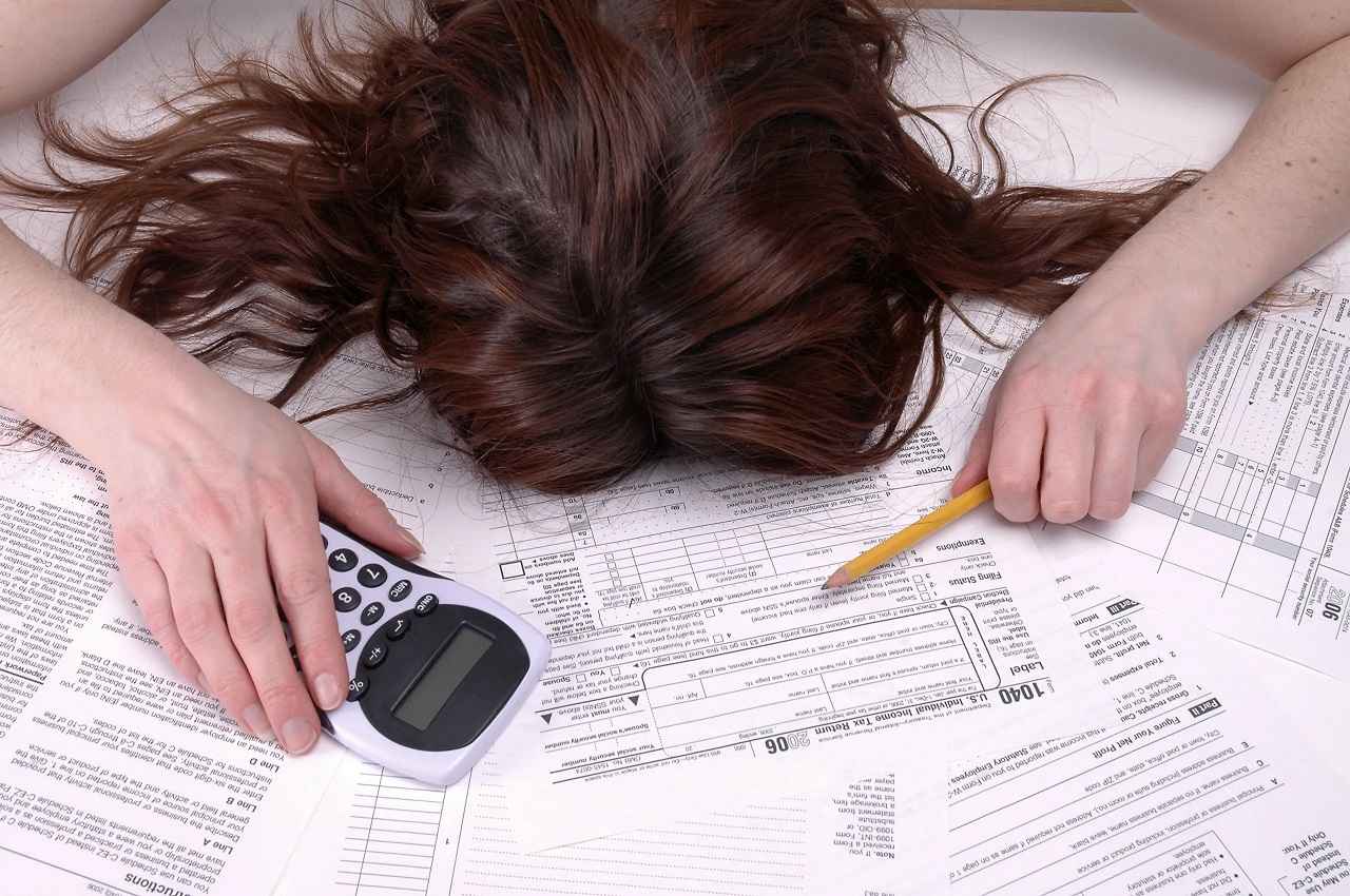कुछ घंटों में खत्म हो जाएगी डेडलाइन! 1 अगस्त से ITR फाइल करने पर लगेगा इतना जुर्माना, हर महीने ब्याज भी लगती जाएगी