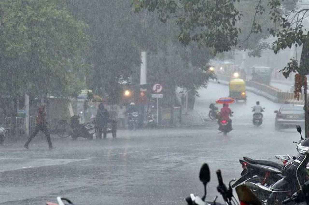 मध्य प्रदेश में भारी बारिश का अलर्ट, नर्मदा समेत कई नदियों का जलस्तर बढ़ा, इन जिलों में हेवी अलर्ट