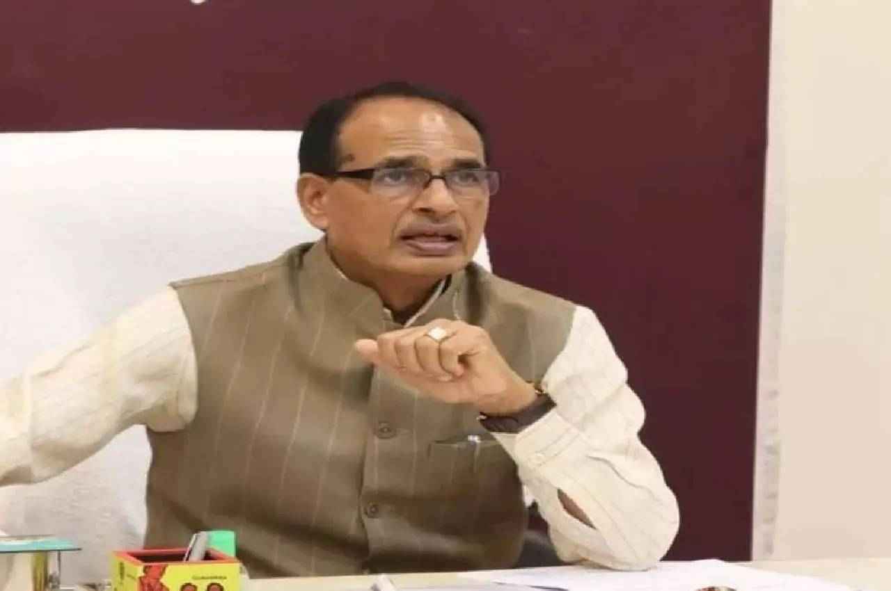 MP में दर्जा प्राप्त कैबिनेट और राज्यमंत्रियों की होगी बल्ले-बल्ले, मानदेय बढ़ाने की तैयारी में शिवराज सरकार