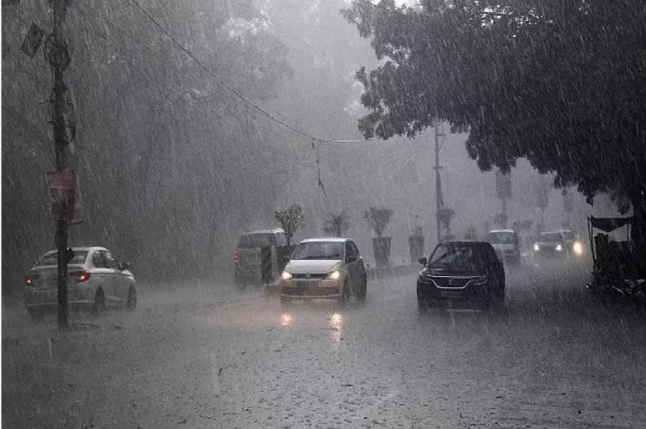 मध्य प्रदेश में भारी बारिश की चेतावनी, 24 से ज्यादा जिलों में ऑरेंज अलर्ट जारी, सावधानी बरतने की अपील