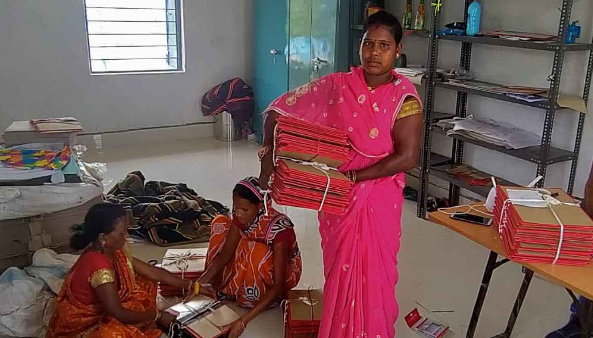 सरकार ने दिया महिलाओं और युवाओं को रोजगार और स्व रोजगार का सुनहरा अवसर