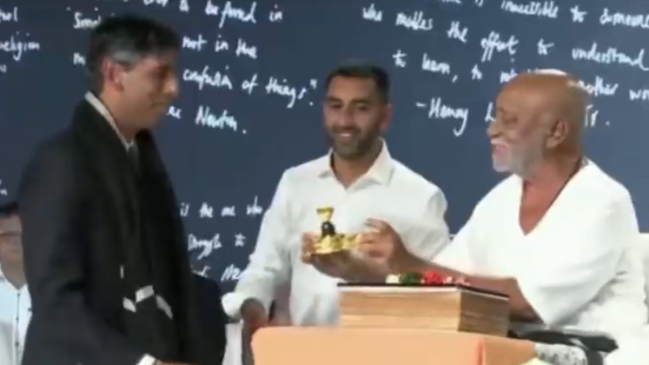 British Prime Minister Rishi Sunak Attend Morari Bapu Ram Katha Rishi Sunak, Morari Bapu, Ram Katha, Cambridge University