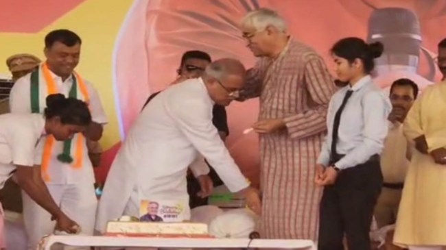 CM Bhupesh Baghel, CM Bhupesh Baghel Birthday, Ambikapur News, Singhdev, Chhattisgarh News