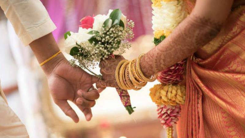 Cash reward for marrying girl under 25 years