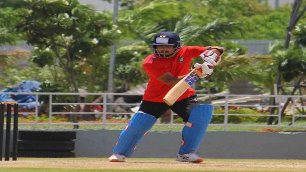 Deodhar Trophy में फिर गरजा रियान पराग का बल्ला, जड़ा शानदार शतक, लगाए इतने छक्के