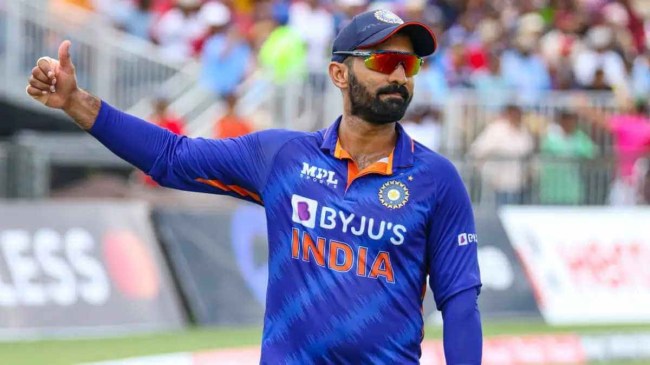 Dinesh Karthik Haris Rauf