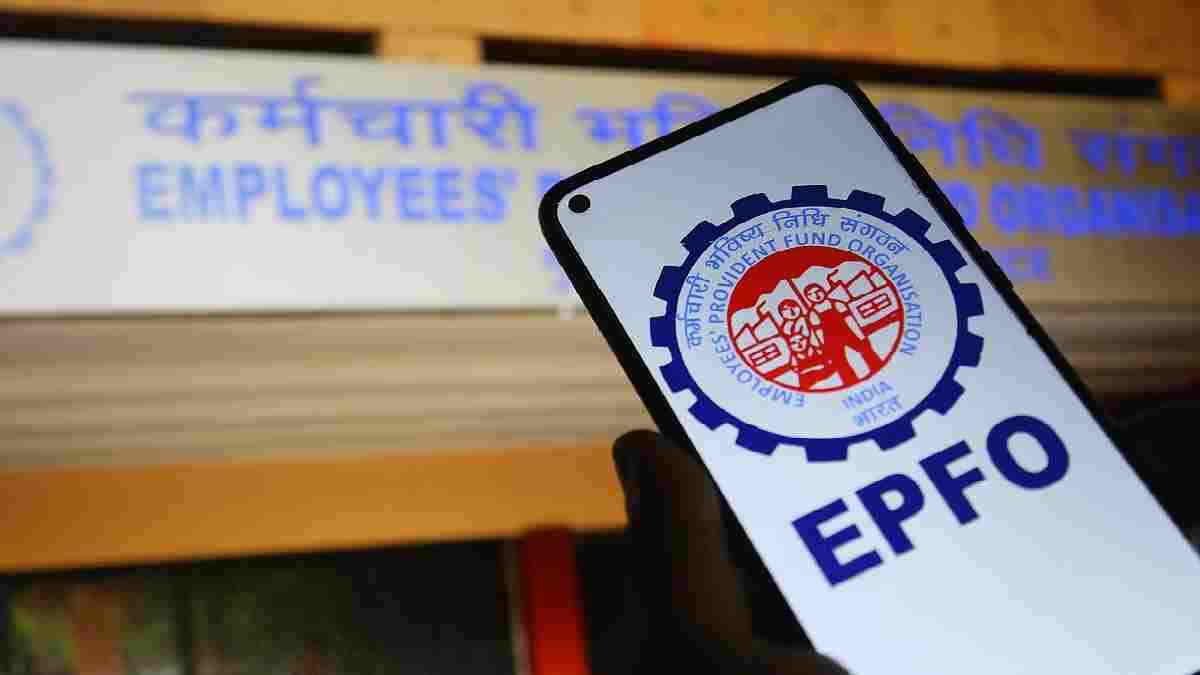 EPFO News: करोड़ों नौकरीपेशा लोगों के लिए EPFO का नया सर्कुलर जारी, फटाफट करें चेक