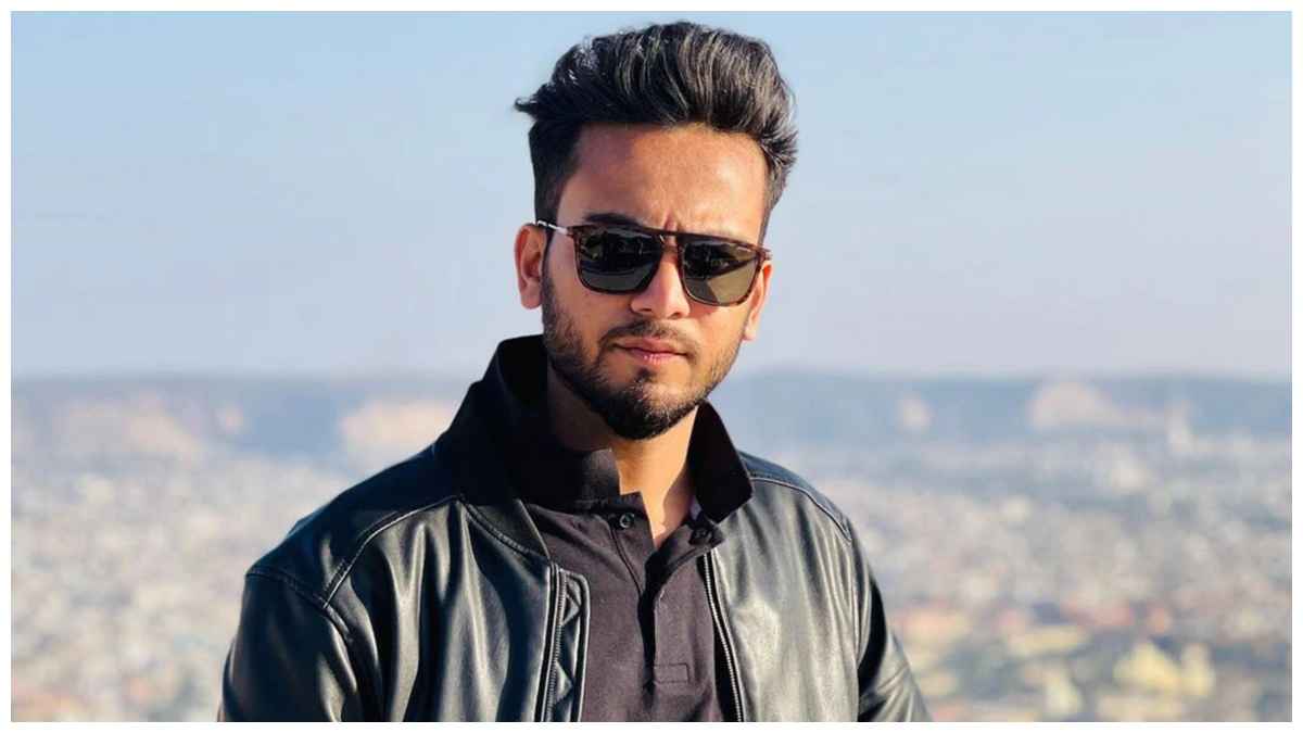 Elvish Yadav ने जब कपूर खानदान की बहू को कहा I Love You, तो हिल गया पूरा Systummm