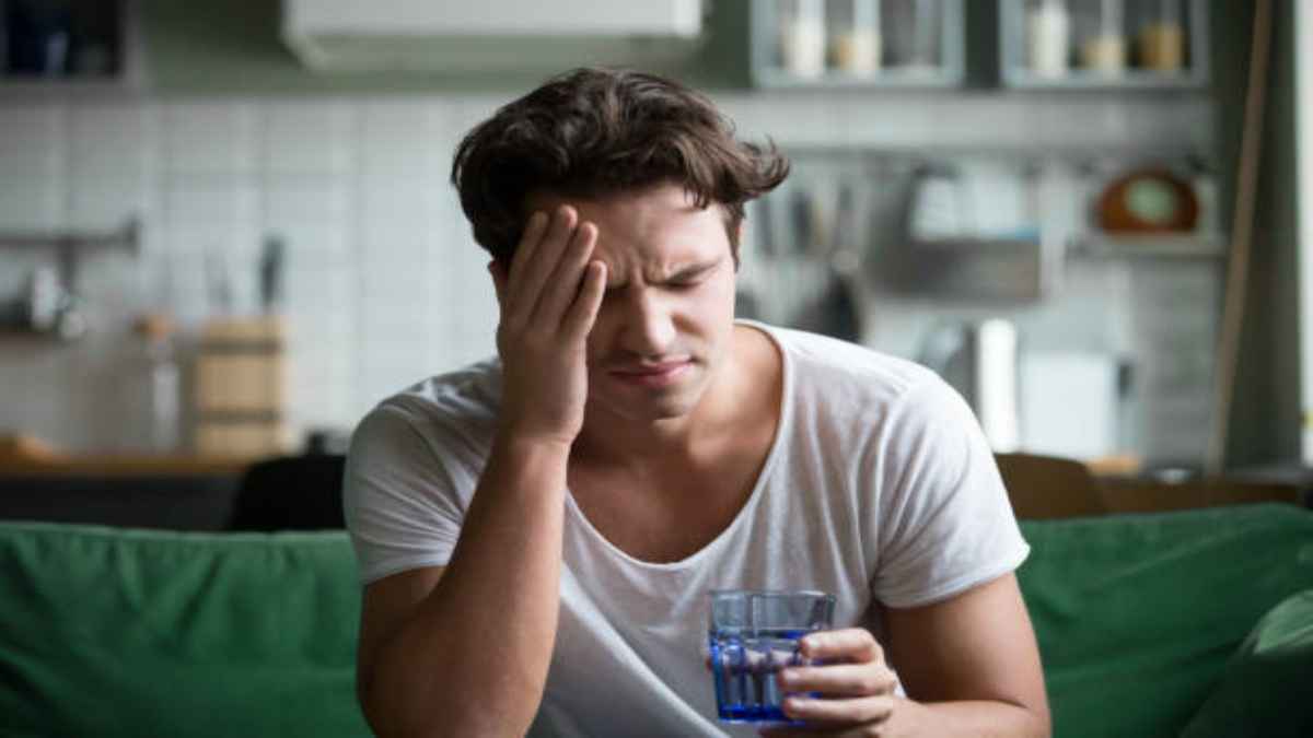 Hangover उतारने के 5 घरेलू नुस्खे